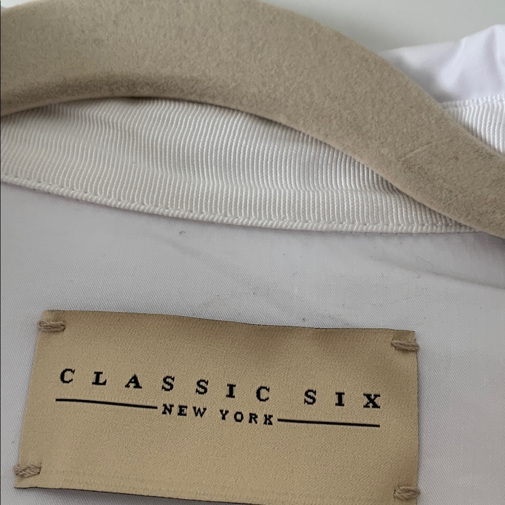 Classic White Donna button down NWT - image 3